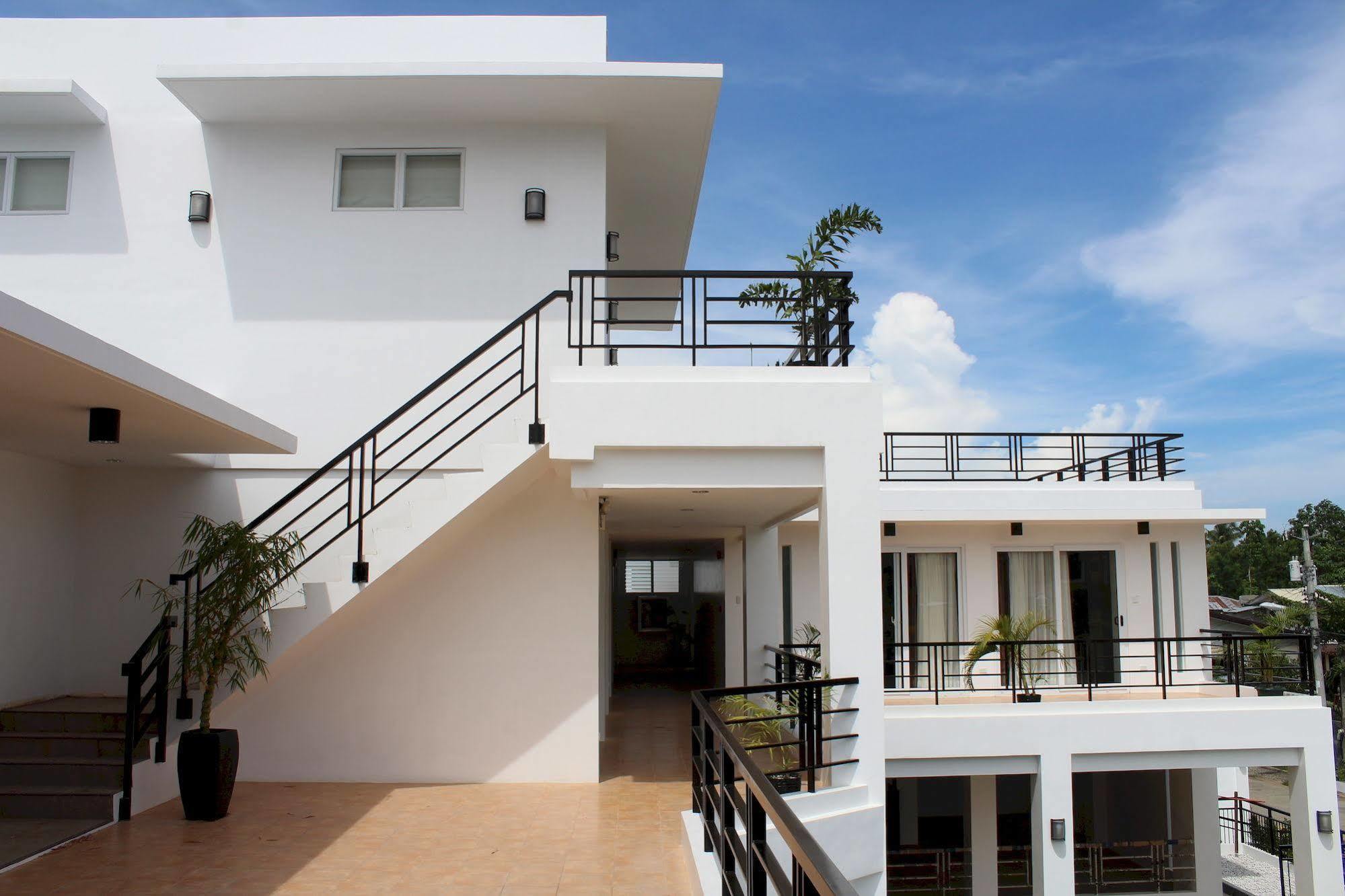 Be-Ing Suites Davao Ngoại thất bức ảnh