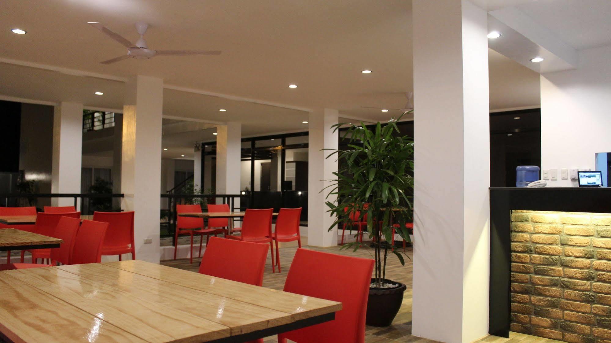 Be-Ing Suites Davao Ngoại thất bức ảnh