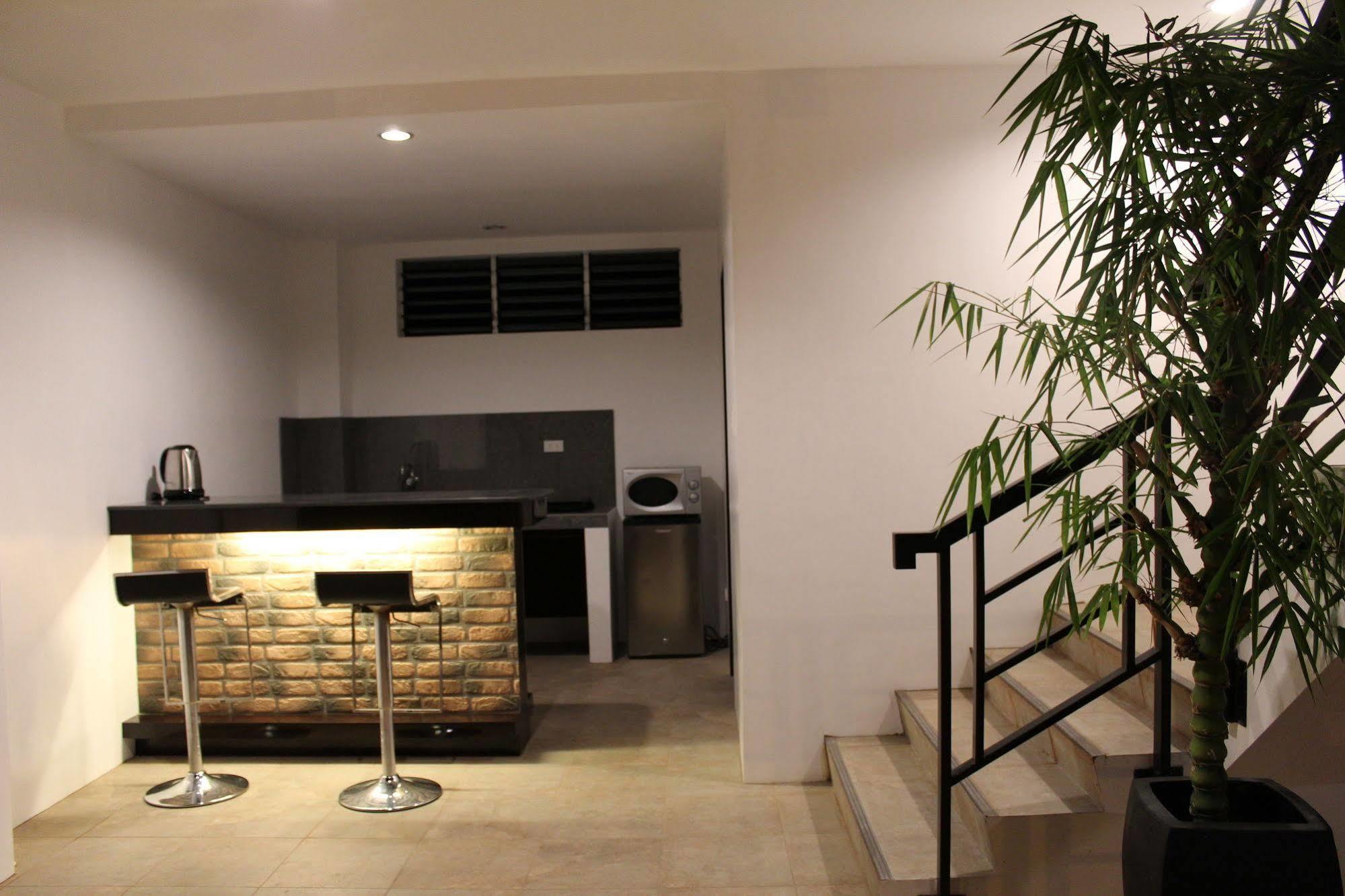 Be-Ing Suites Davao Ngoại thất bức ảnh