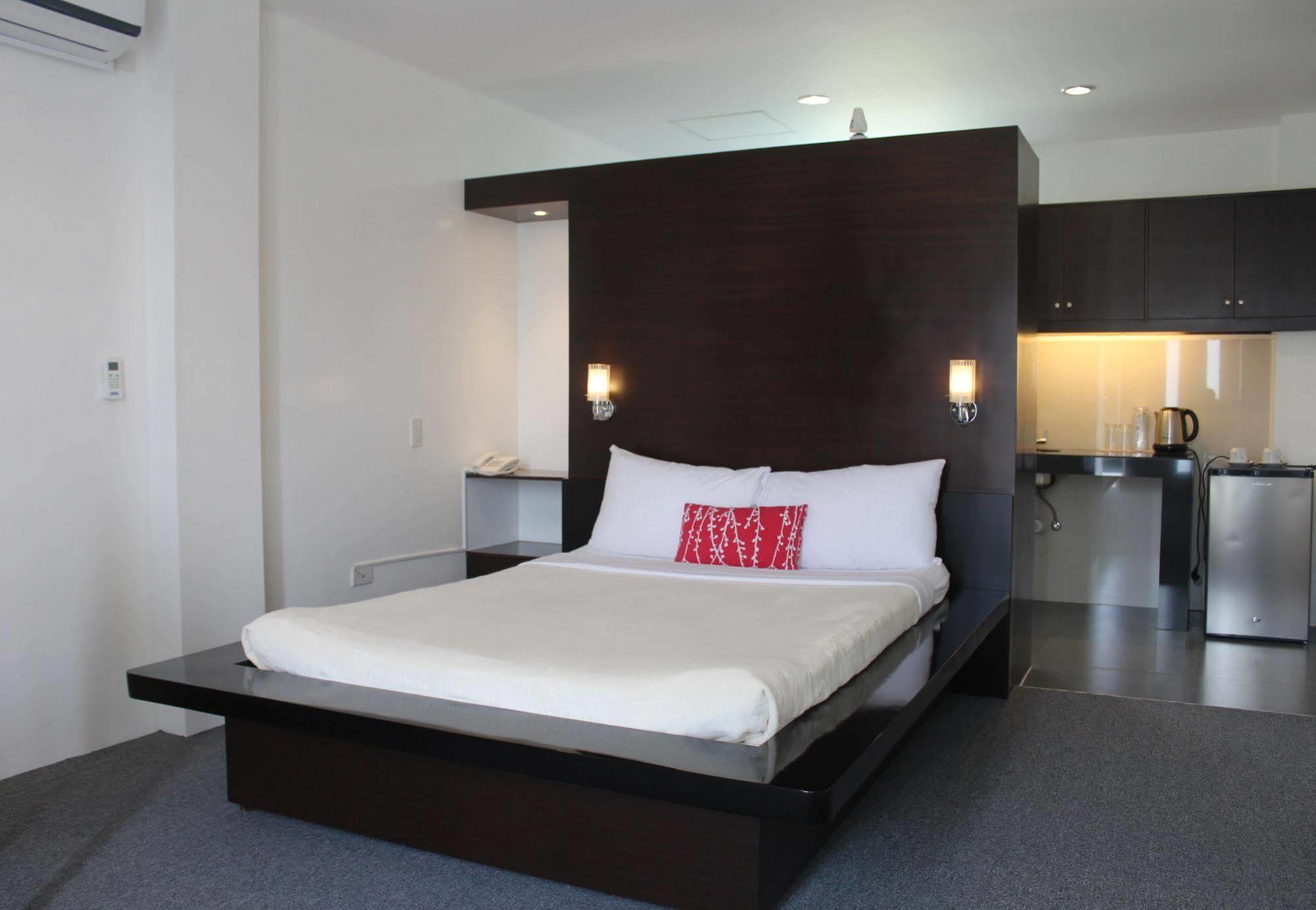 Be-Ing Suites Davao Ngoại thất bức ảnh